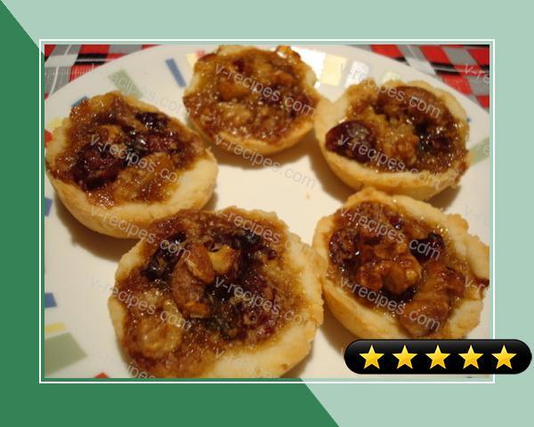 Christmas Cranberry-Nut Tassies (Mini) recipe