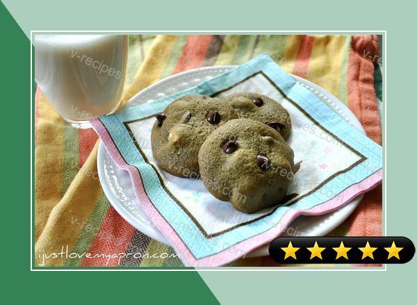 Matcha ChocChip Macadamia Cookies recipe