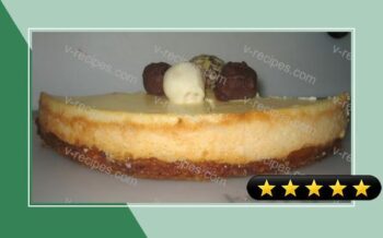 Vanilla Baked Cheesecake With Hazelnut and Cinnamon Crust recipe