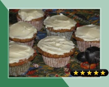 Martha's Carrot Cupcakes With Cream Cheese Frosting recipe