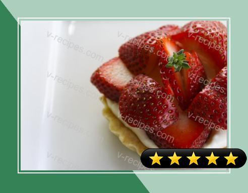 Brown Sugar Strawberries and Cream Mini Tarts recipe