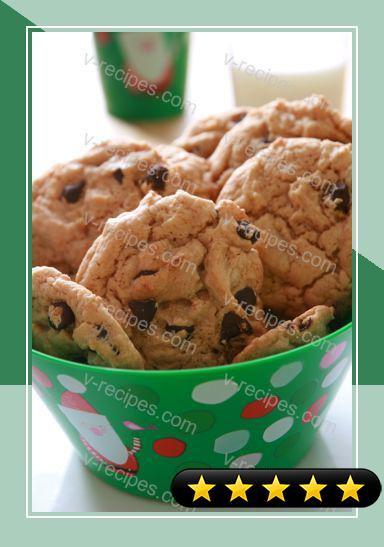 Dark Chocolate-Peanut Butter Cookies recipe