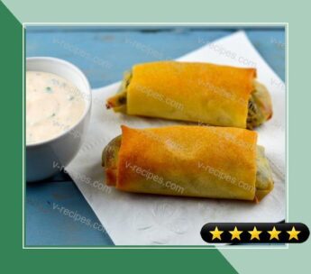 Cheesy Spinach and Potato Spring Rolls With Spicy Yogurt #RSC recipe