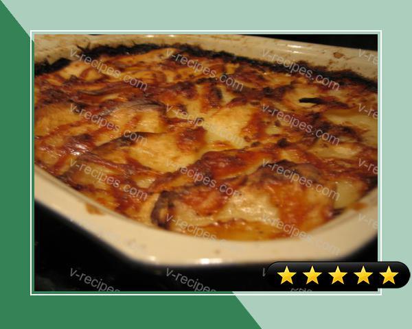 Lightened Scalloped Potatoes With Cheese recipe