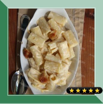 Roasted Garlic Mac and Cheese recipe