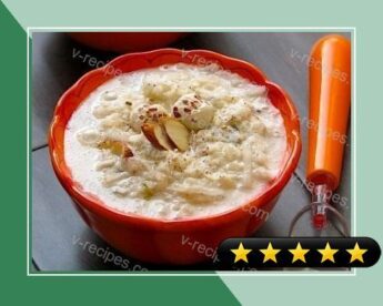 Kewra Kheer-Aromatic Rice Pudding with Screwpine Water & Foxnuts recipe
