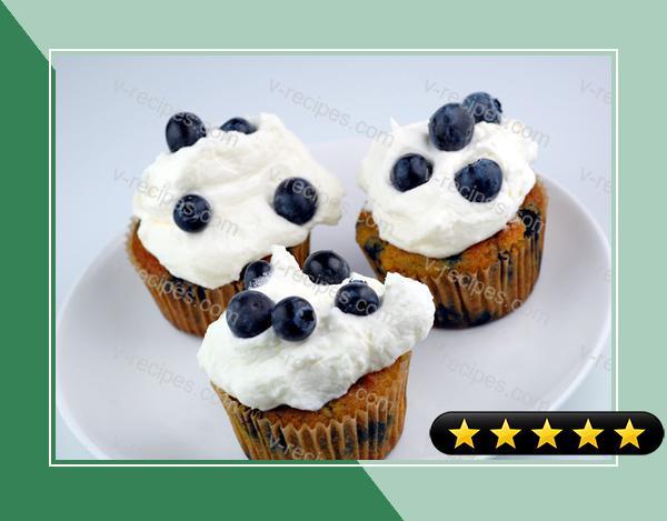 Blueberries and Cream Cupcakes recipe