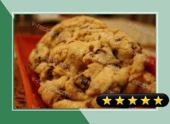 Chocolate Chunk-Walnut Cookies recipe
