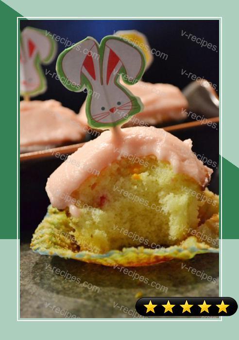 Vanilla Funfetti Cupcakes recipe
