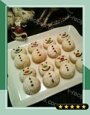 Cute Snowman Cookie Balls recipe