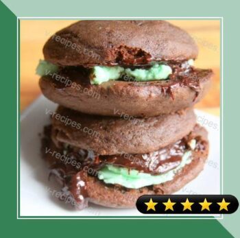 Whoopie Pies with Mint Filling and Chocolate Ganache recipe