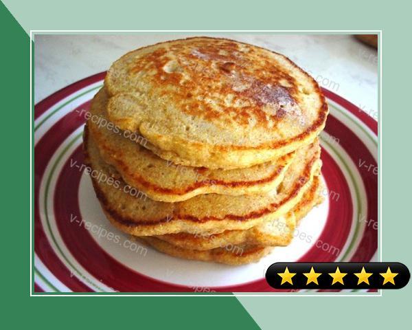Cinnamon Applesauce Pancakes recipe