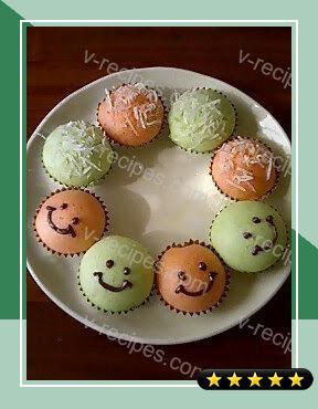Steamed Bread Smileys with Shaved Ice Syrup recipe