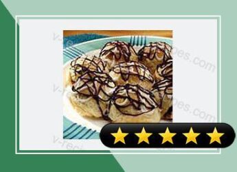 Marshmallow-Cookie Sticky Buns recipe