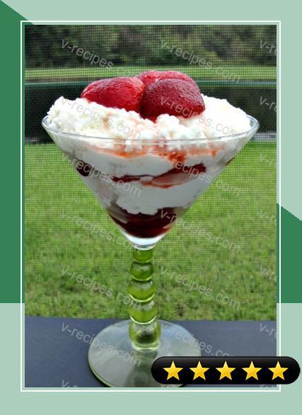 Amaretto Strawberry Trifle recipe