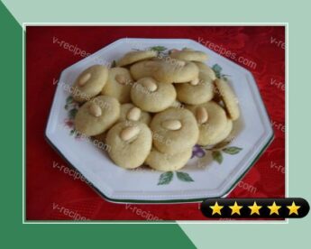 Melt-In-Mouth Cookies, Egyptian Style - Ghorayebah recipe