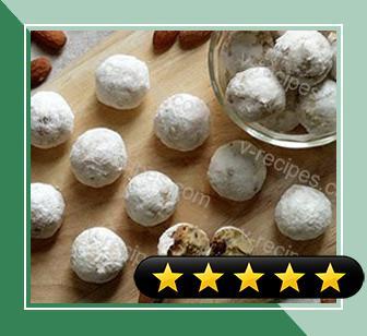 Crunchy Nuts Almond Snowball Cookies recipe