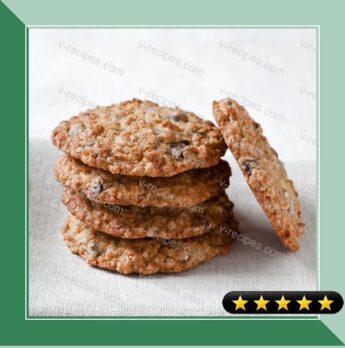 Yockelson's Large and Luscious Two-Chip Oatmeal Cookies recipe