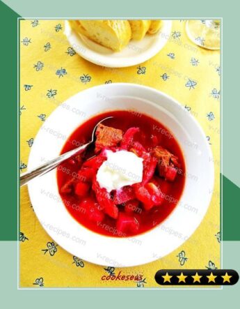 Deli-style Borscht Soup with Beans and Beetroot recipe