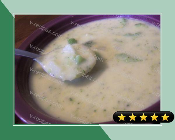 Cheesy Broccoli Potato Soup recipe