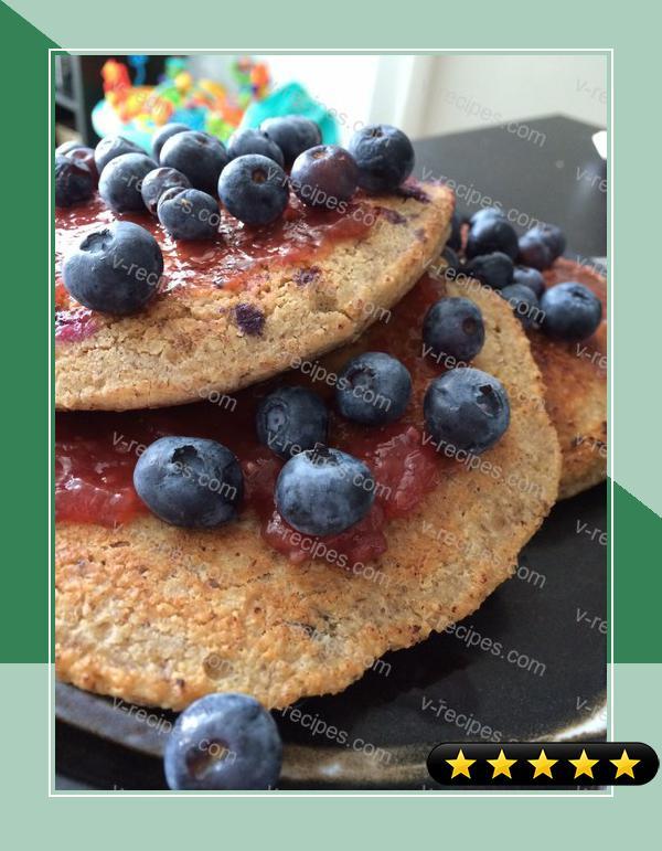 Organic, Flourless, Healthy, Blueberry & Oatmeal Pancakes recipe