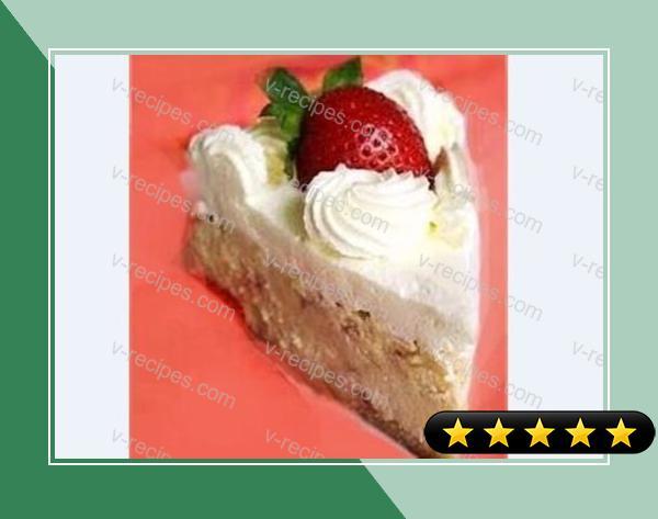Strawberry Graham Cheesecake With Chilled Cream Topping recipe