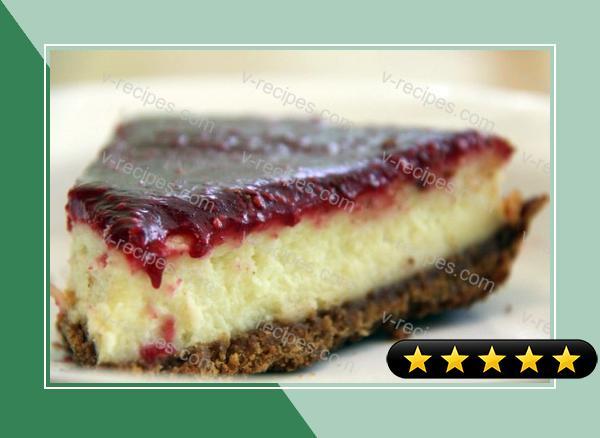 Cheesecake with Raspberry Sauce recipe