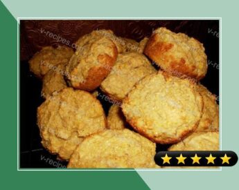 Yellow Squash Cornbread Muffins recipe