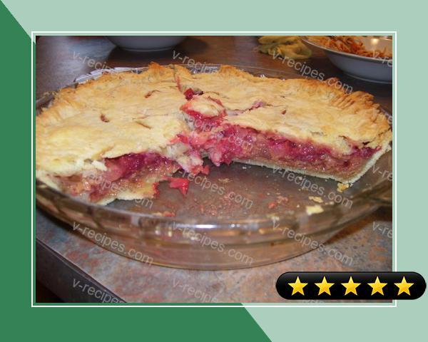 Rhubarb Raspberry Pie recipe