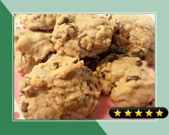 Super soft chocolate chip peanut butter cookies recipe