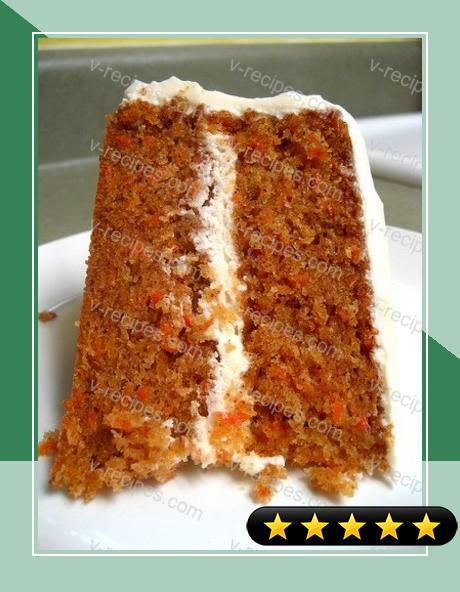 Delectable Carrot Cake With Cream Cheese Frosting recipe