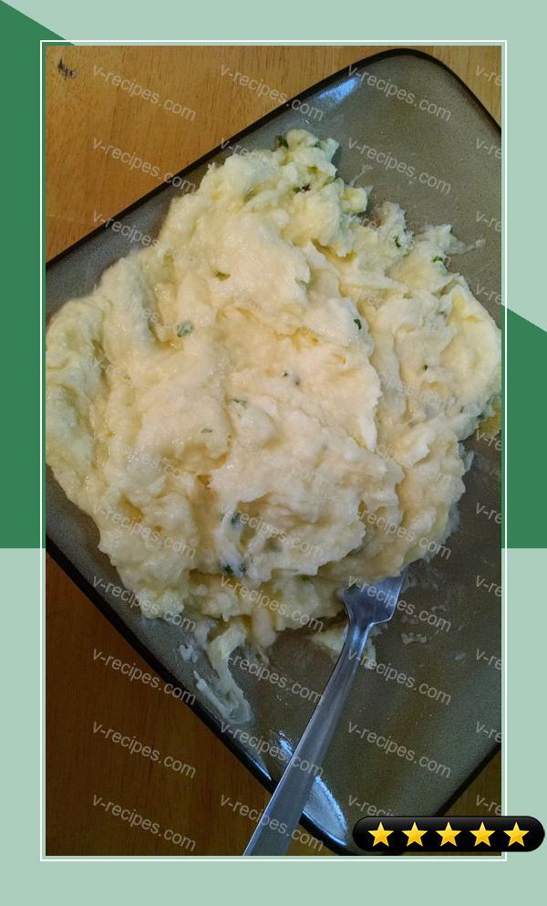 Sour cream & chive mashed potatoes recipe