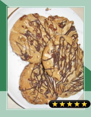 Double-Drizzle Pecan Cookies recipe