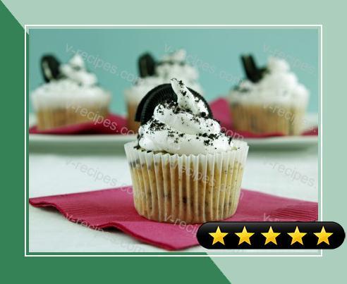 Oreo Cupcakes With Whipped Cream Frosting recipe