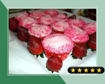 Strawberry and Cream Cupcakes recipe