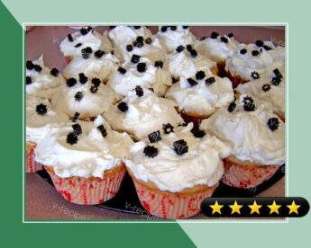 Anise/Licorice Cupcakes With Fluffy White Frosting recipe