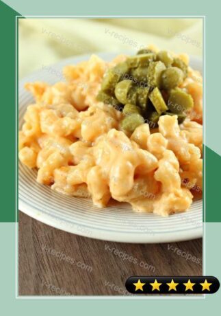 Spicy Macaroni and Cheese with Cornichons recipe