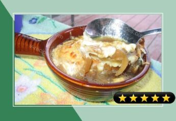 Onion Soup With a Crust (Kuoritettu Sipulikeitto) recipe