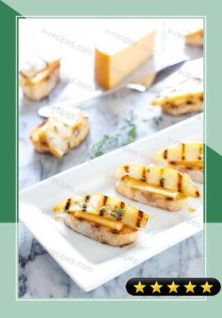 Grilled Pear & Gouda Crostini with Honey & Thyme recipe