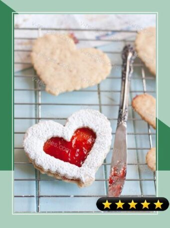 Strawberry Lemonade Valentine Linzer Cookies recipe