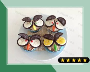 Owl cupcakes with Oreos for Halloween recipe