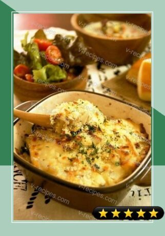Oyster and Spinach Gratin with Soy Milk and White Miso Sauce recipe
