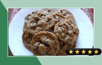 Perfectly Rich and Chewy Chocolate-Chip Cookies recipe
