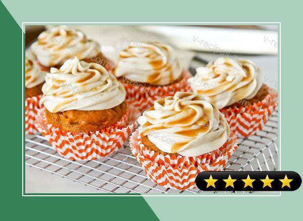 Caramel Pumpkin Cupcakes with Caramel Cinnamon Cream Cheese Frosting recipe