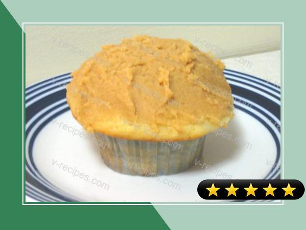 Banana Cupcakes with Peanut Butter Frosting recipe