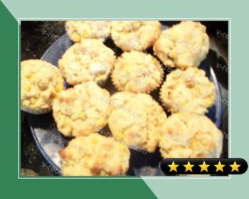 Apple and Cheddar Corn Muffins recipe