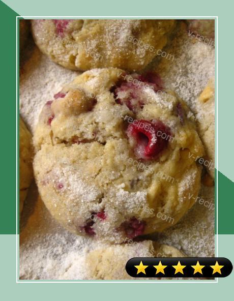 Chunky White Chocolate-Raspberry Muffins recipe