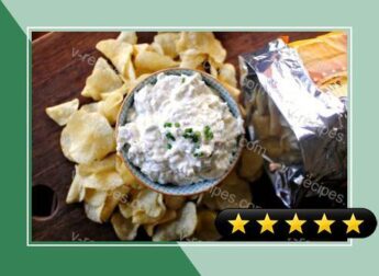 Cheesy Roasted Garlic Chip-Dip recipe