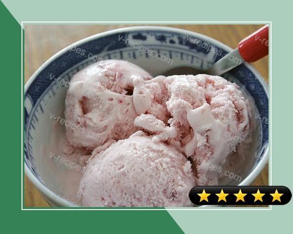 Simple Strawberry Ice Cream recipe